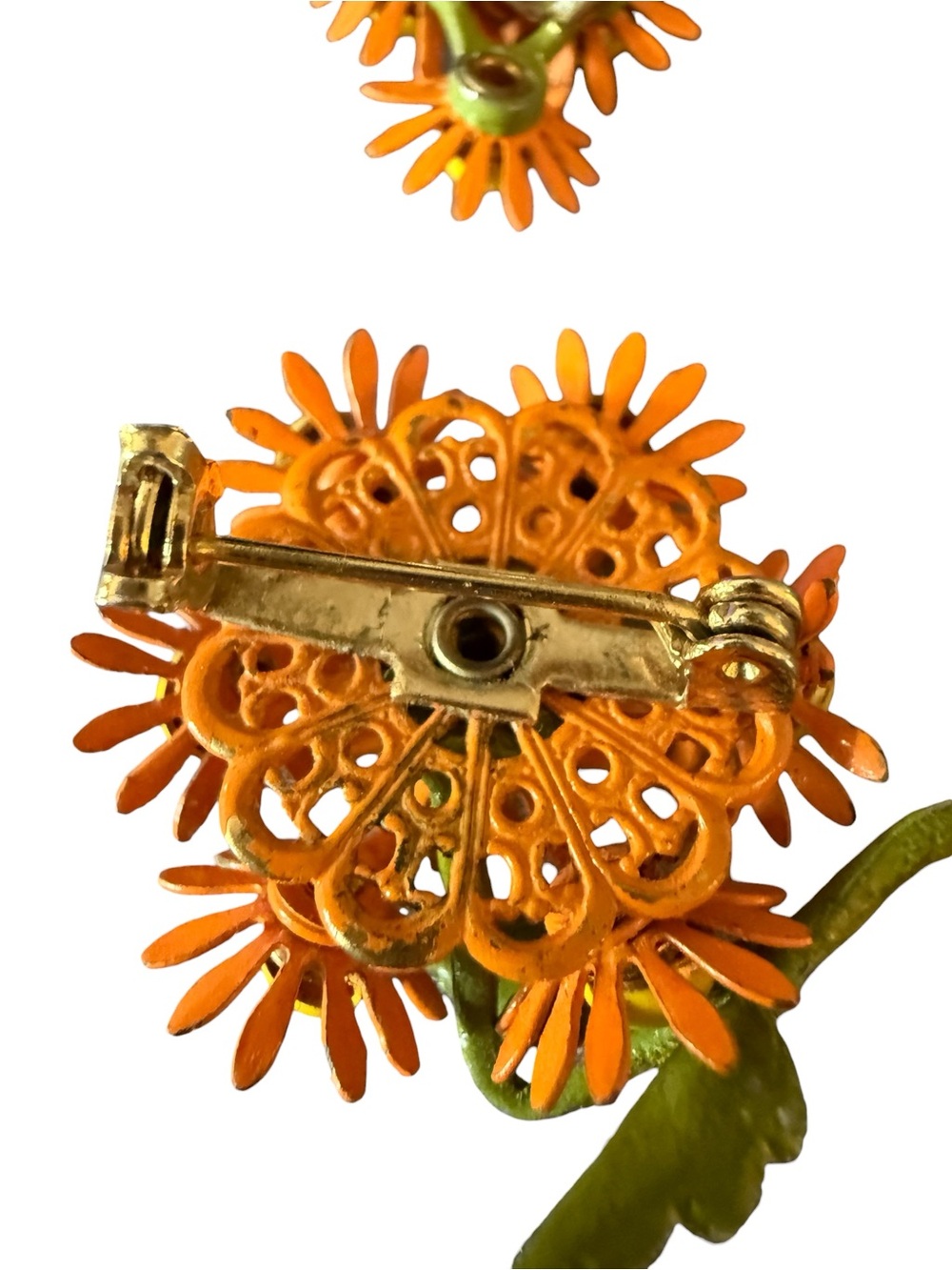 Vintage Orange Daisy Flower Brooch & Clip-On Earring Set Retro Enamel Floral - Picture 3 of 10